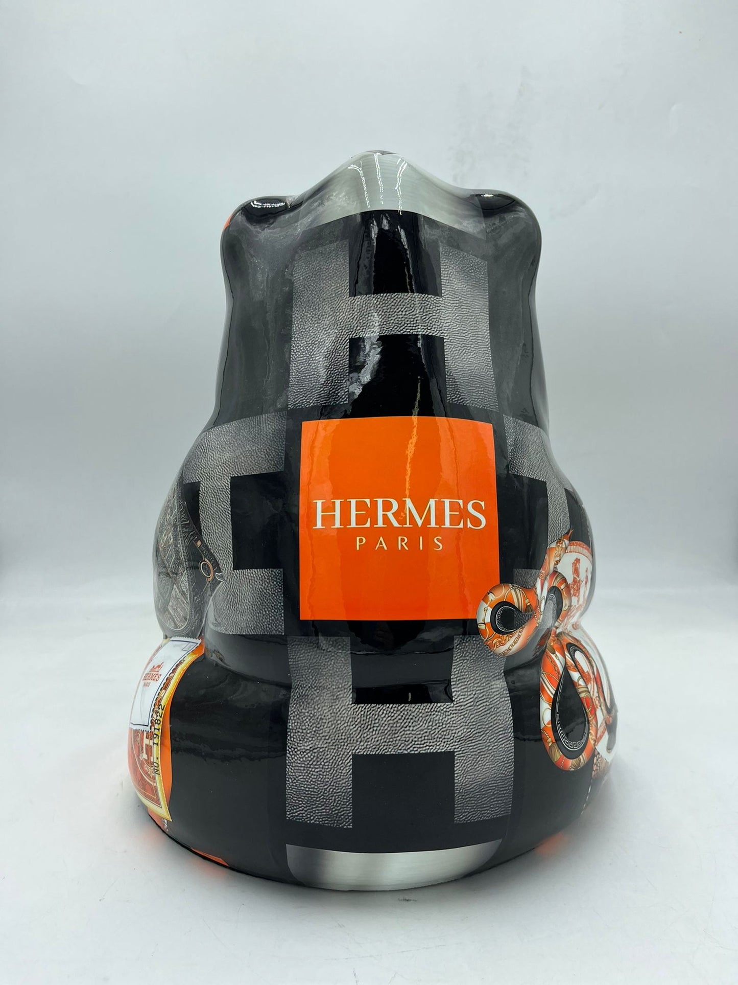 NAOR - 40cm H Tribute Caped Bear - Black