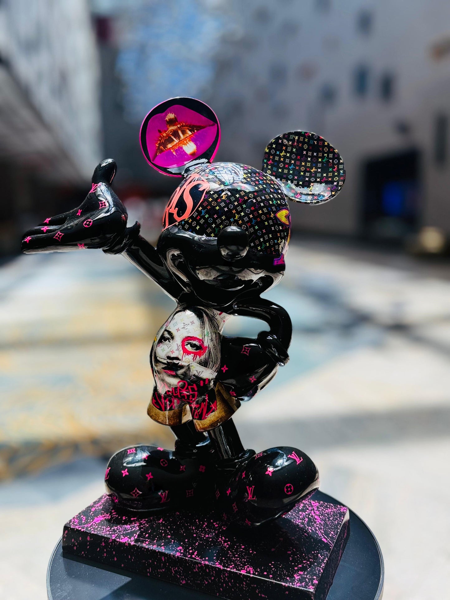 NAOR - 60cm Mickey Lv Kate Moss Tribute