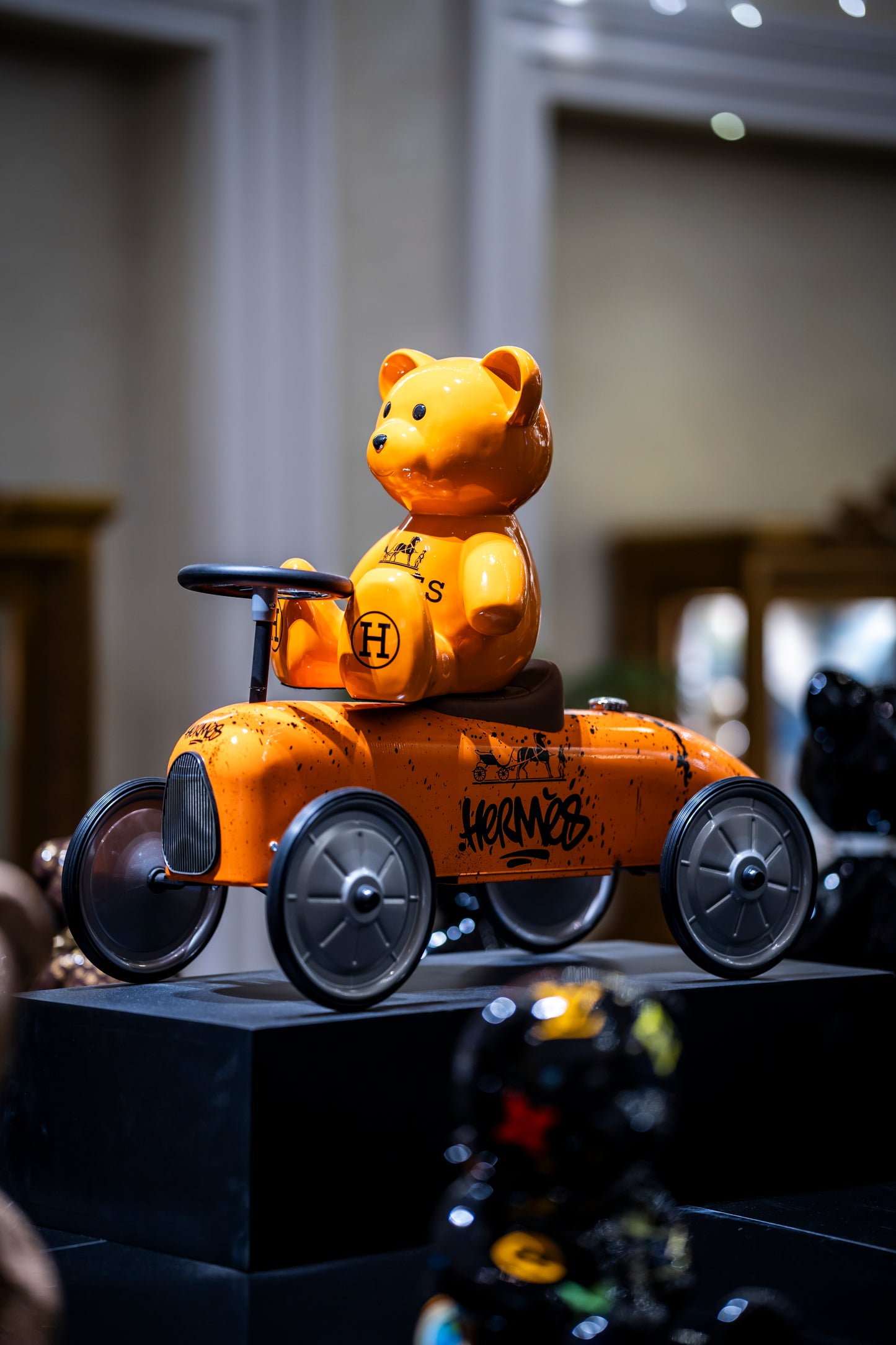 NAOR - 35cm Orange H Tribute Teddy