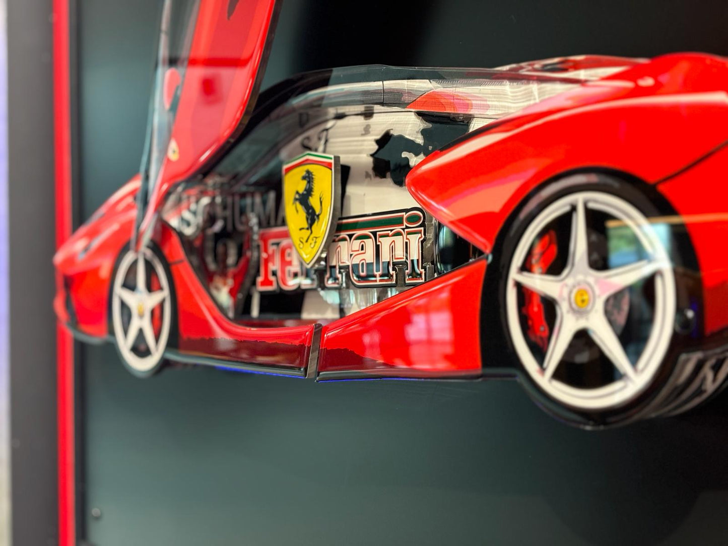FRED M - Ferrari
