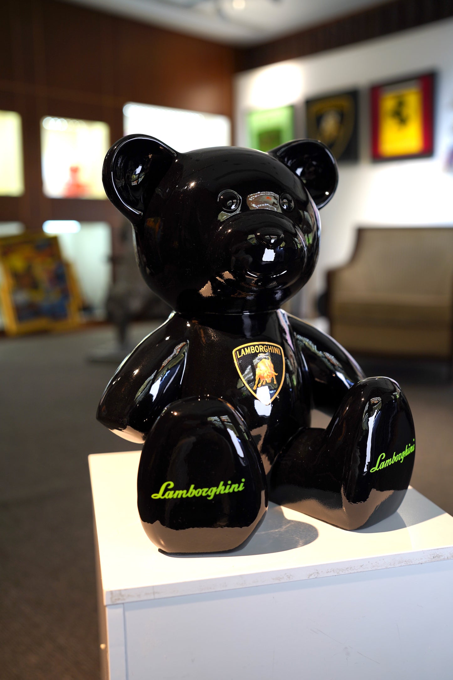 NAOR - 35cm Lambo Tribute, black white eyes Teddy