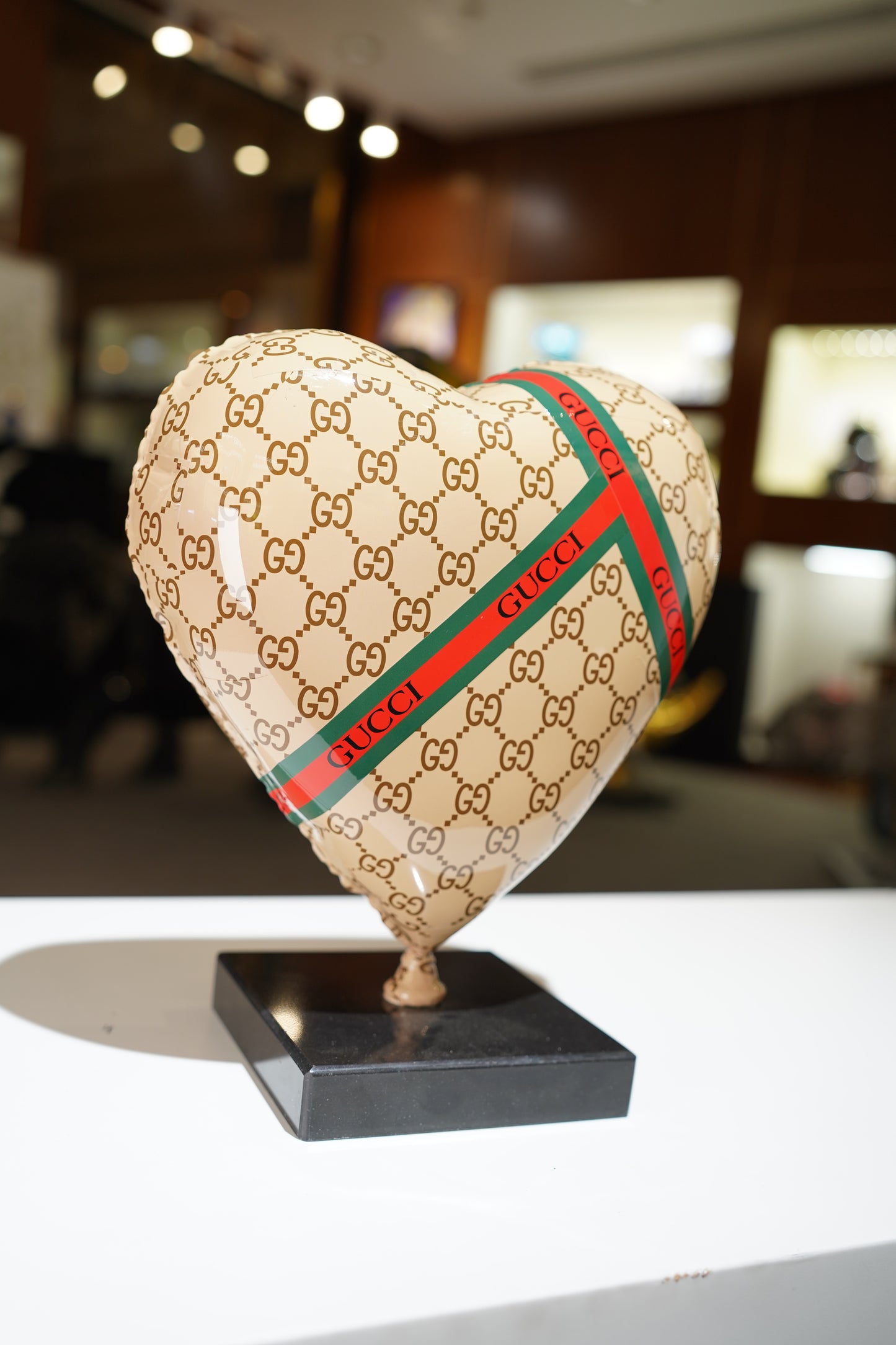 NAOR - 30cm Heart GUC Tribute, Striped Beige