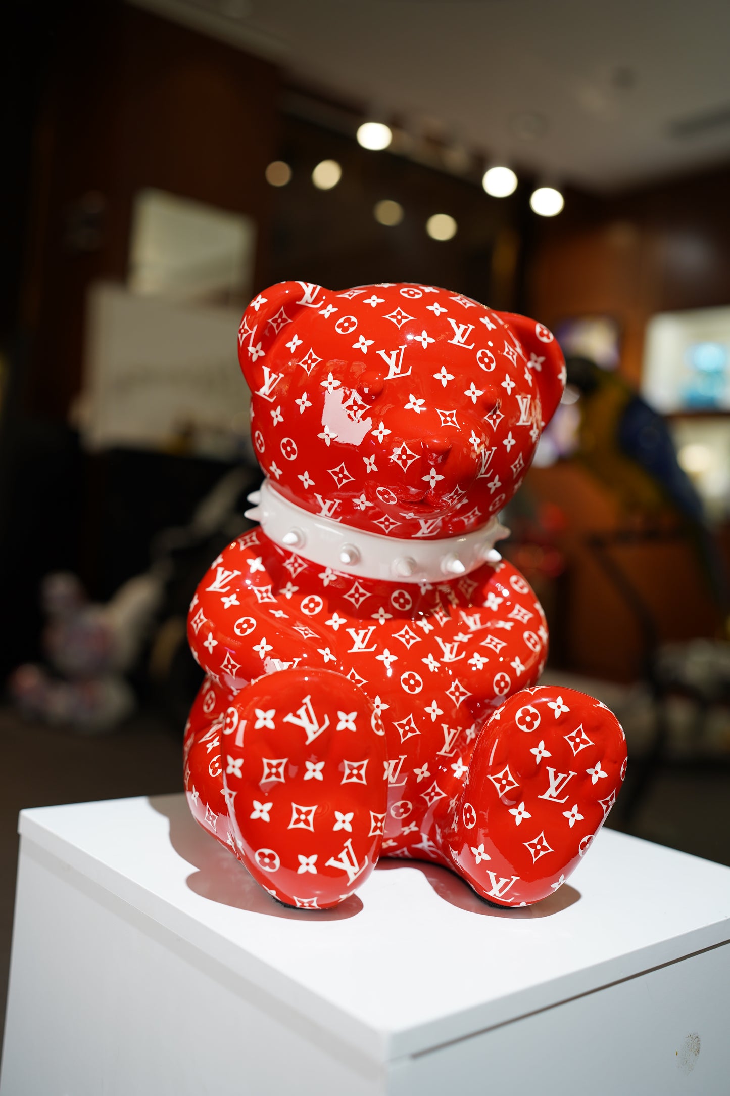 NAOR - 30 cm Sup & LV Tribute, White Collar Teddy