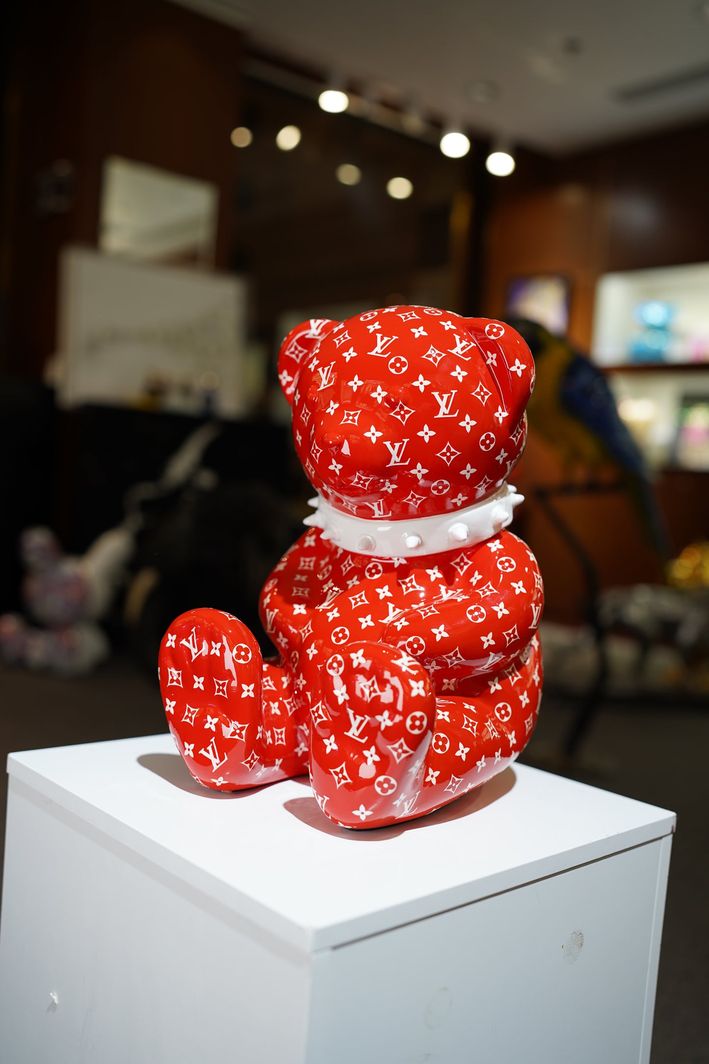 NAOR - 30 cm Sup & LV Tribute, White Collar Teddy