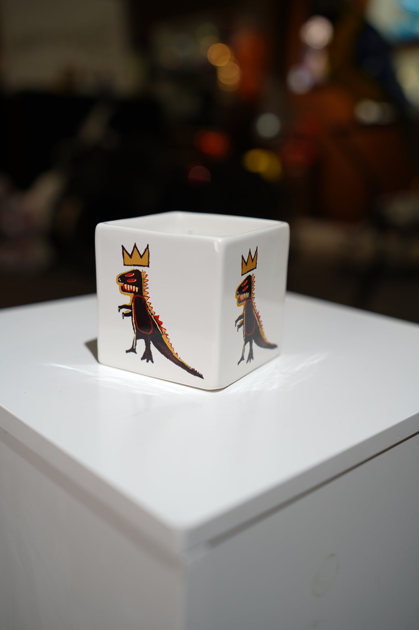 LIGNE BLANCHE - JM Basquiat Gold Dragon Candle