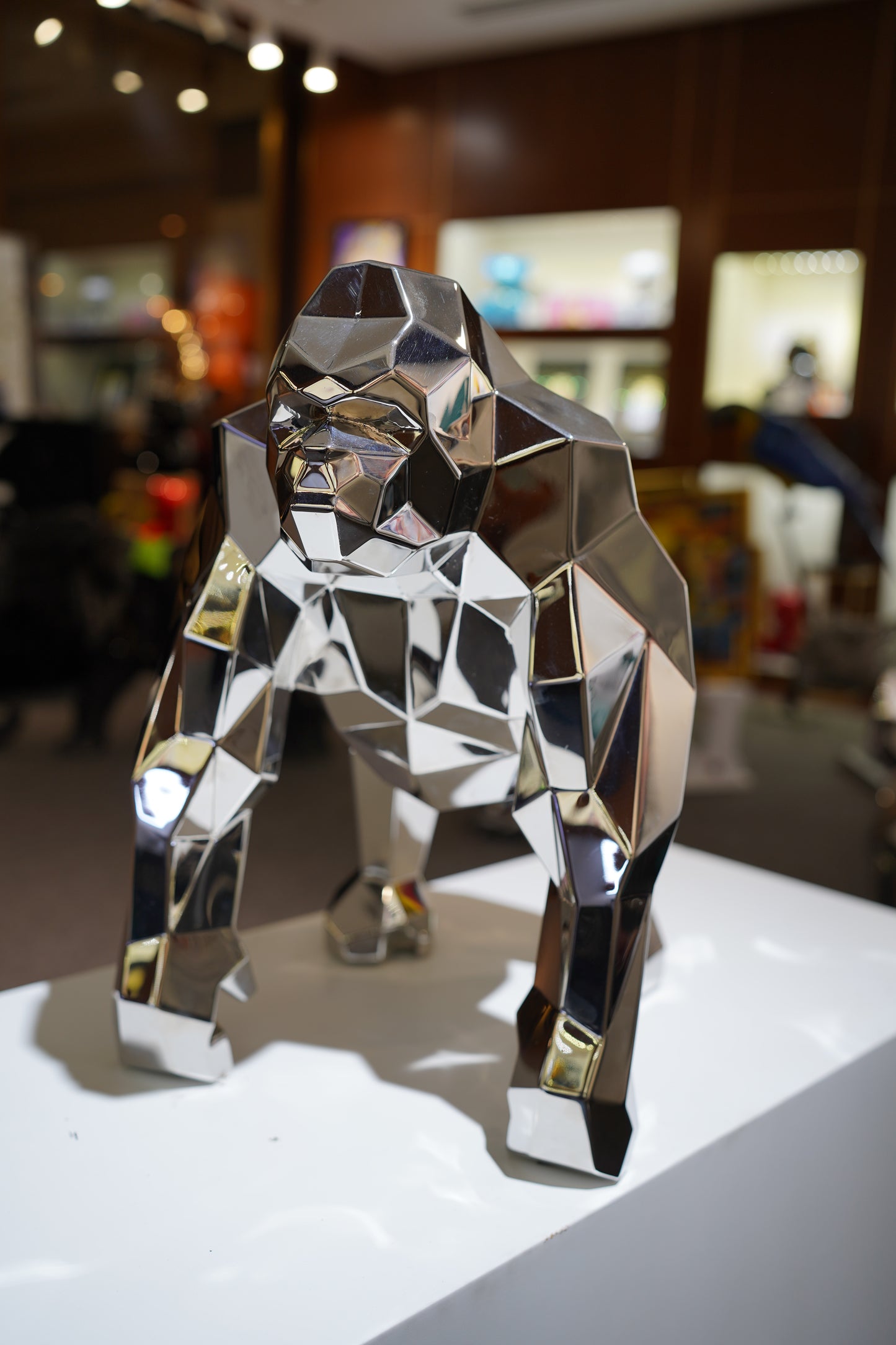 ANDREW K- Mirror Polished Gorilla 50cm