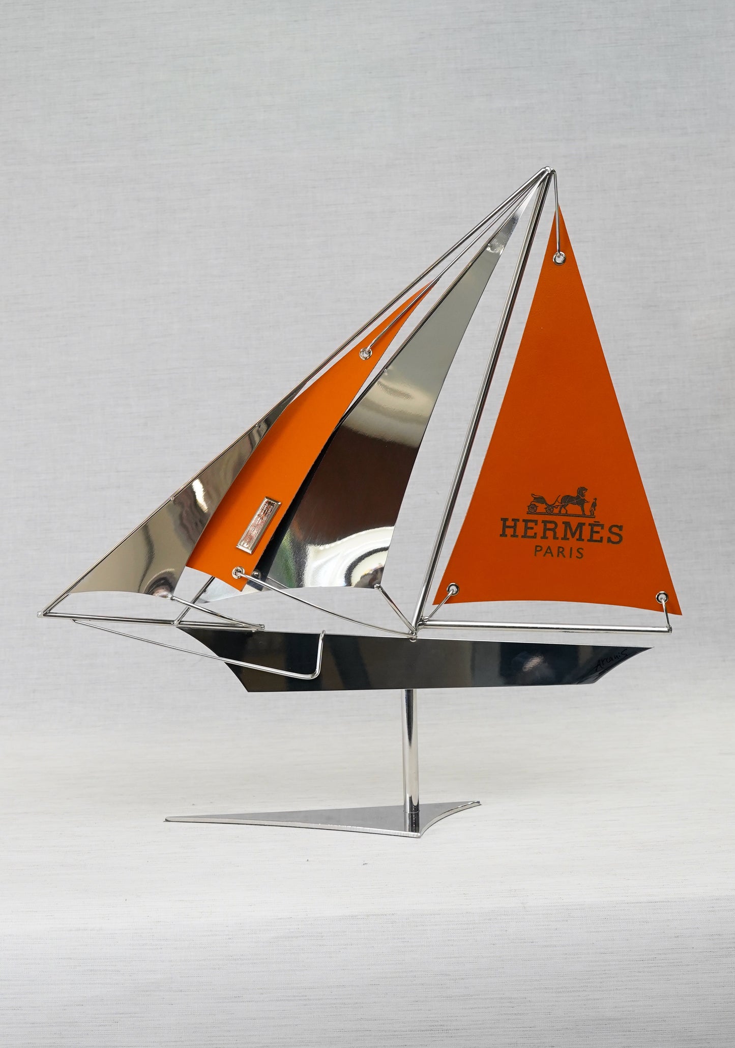 ARCANIS - 40cm H Tribute Sailing Boat
