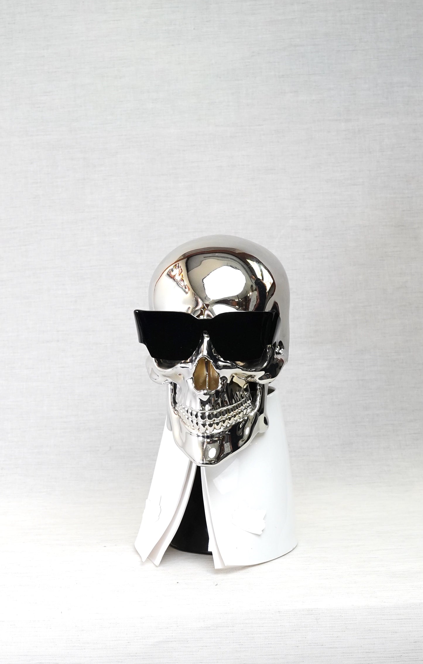 ANNA K - Karl Tribute Skull