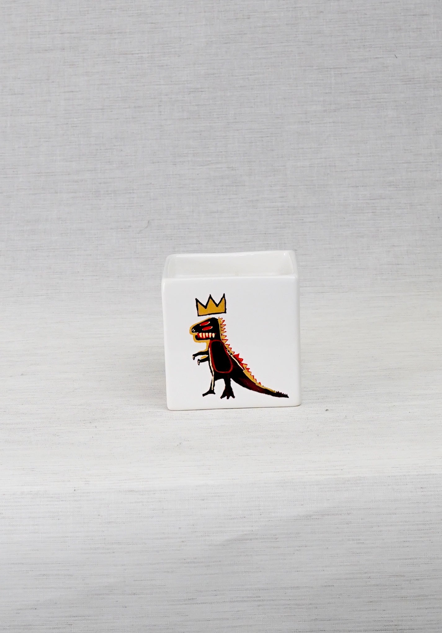 LIGNE BLANCHE - JM Basquiat Gold Dragon Candle