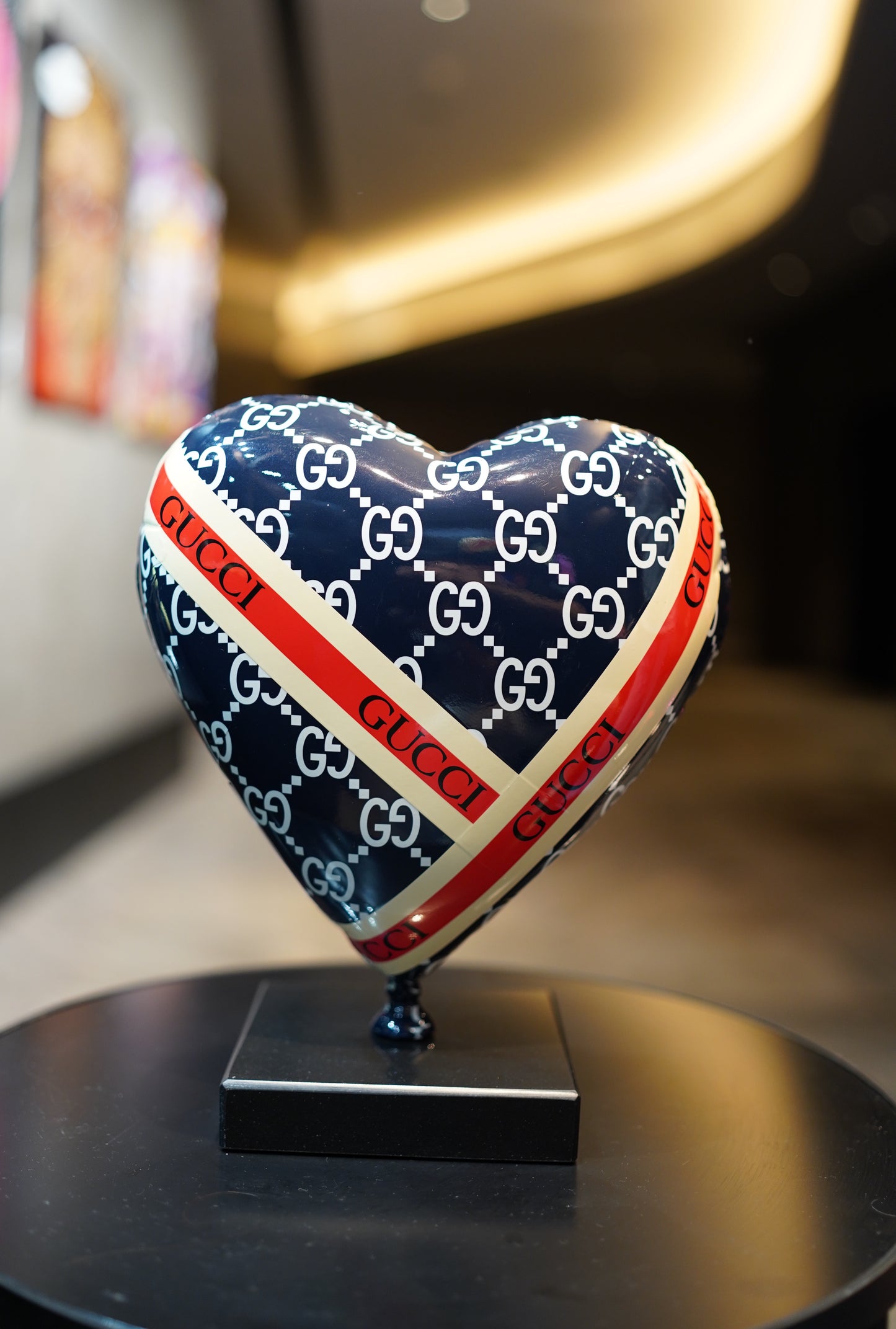 NAOR - 30cm Heart GUC Tribute, Blue with Red Strips
