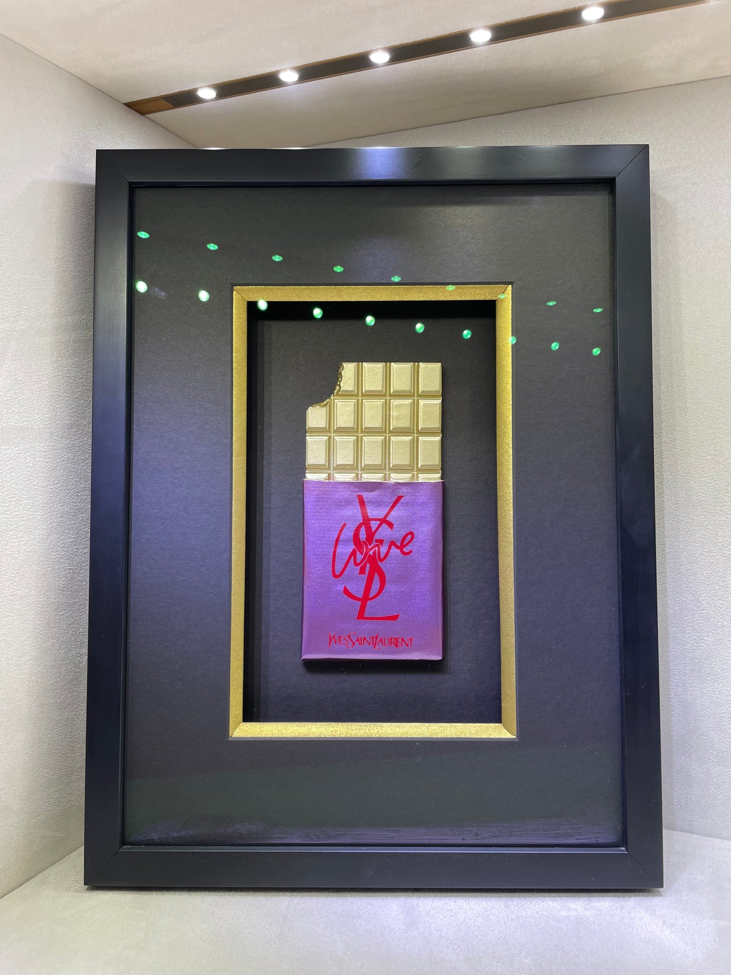 MAHELLE - Chocolate Box Crunched, YSL