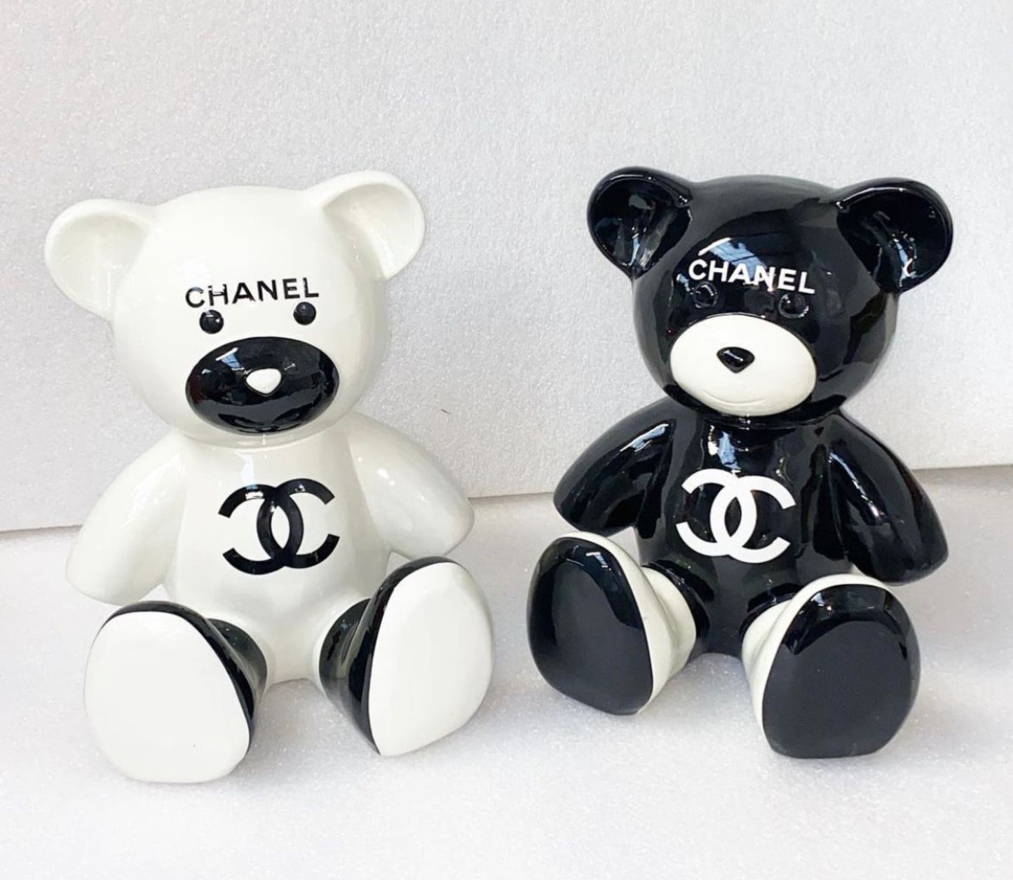 NAOR - 35cm CH Tribute, bi color White Teddy