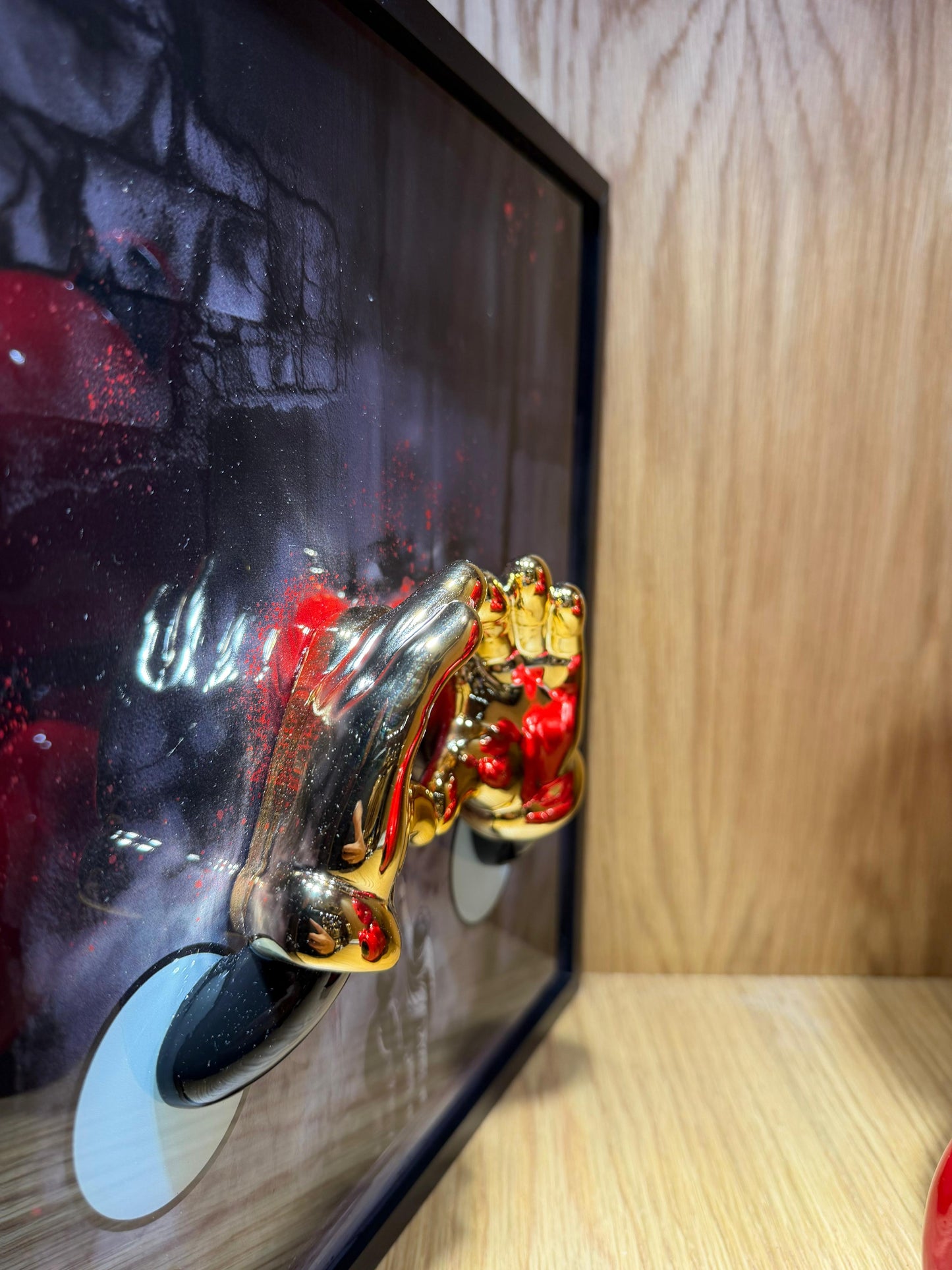 QUENZE - Mickey Loves Banksy Tribute