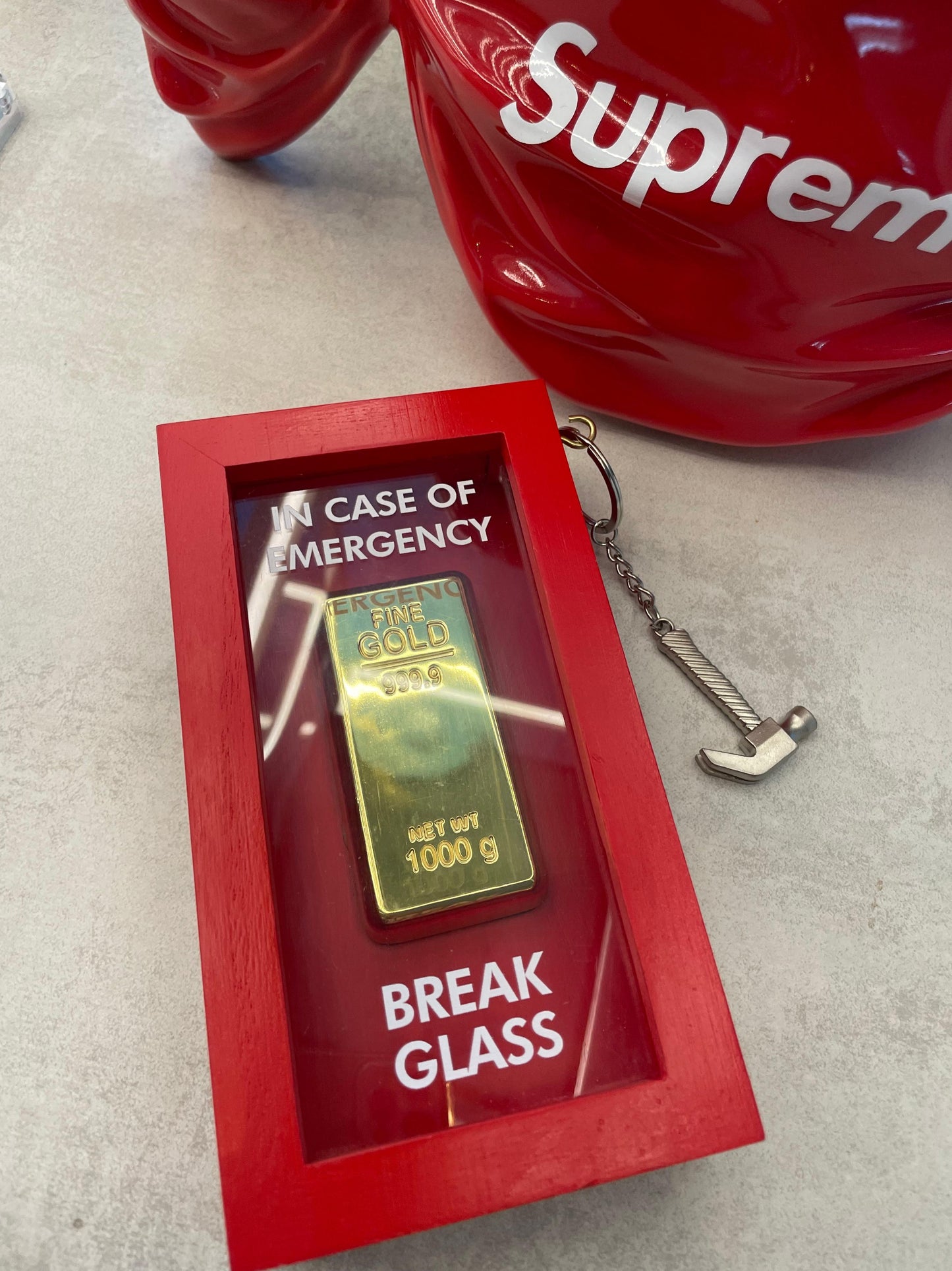 SASHIRY - In case of emergency, gold
