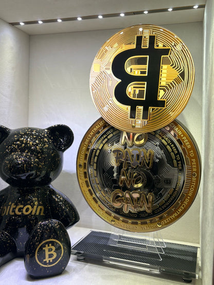FRED M - Bitcoin Tribute Sculpture