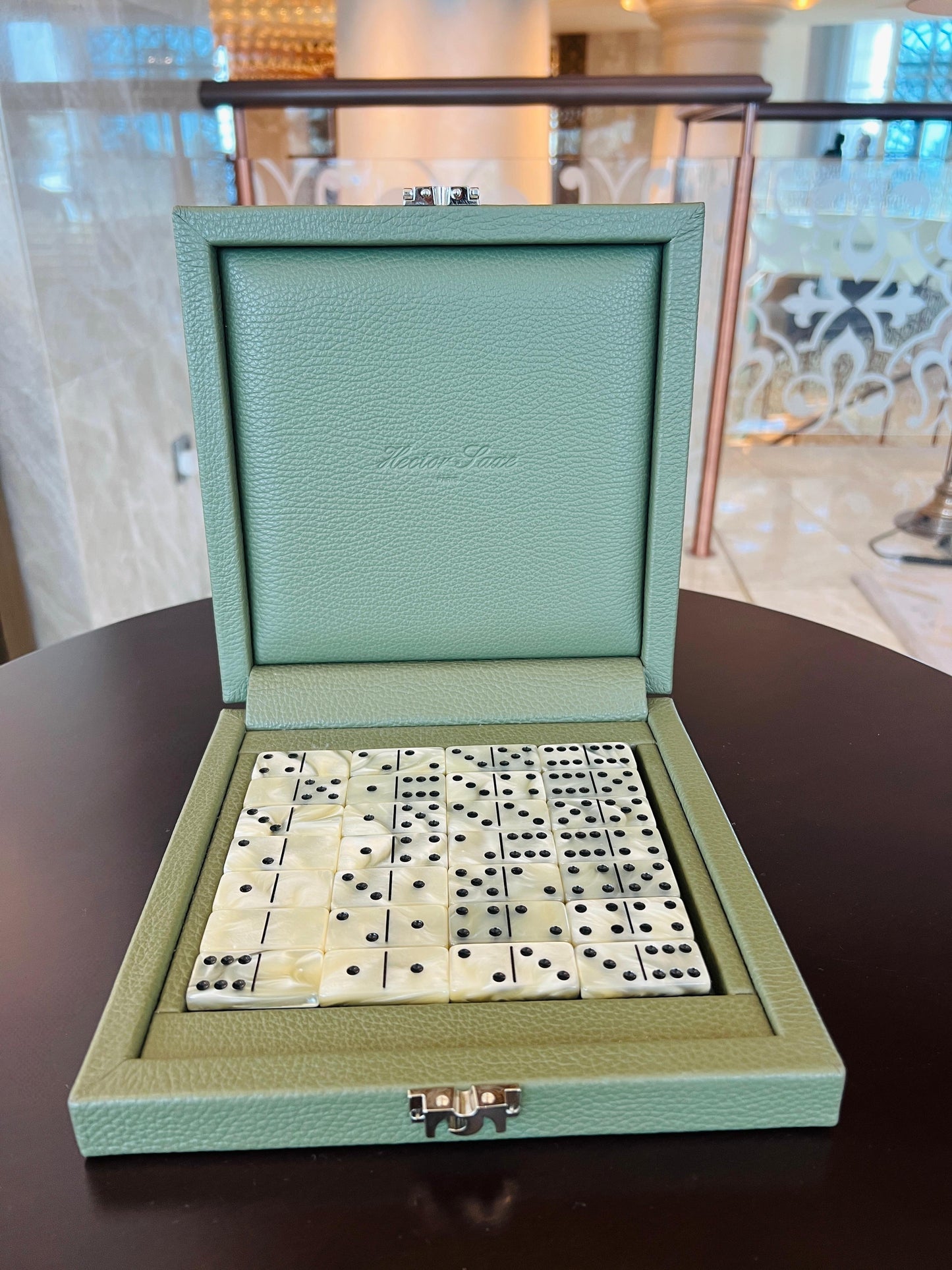 HECTOR SAXE Dominos Box - GREY PERLE Buffalo Leather