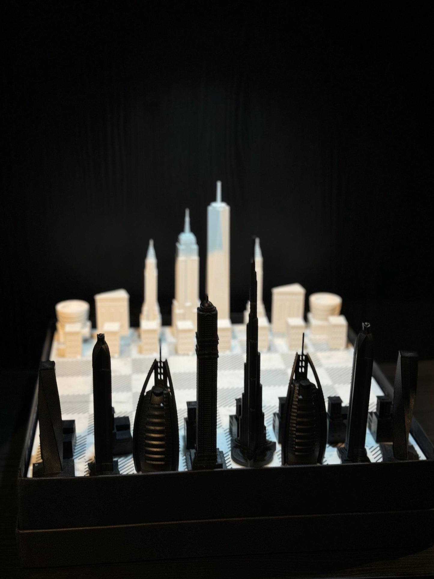 SKYLINE CITY CHESS - Acrylic New York VS Dubai Edition - Marble Board