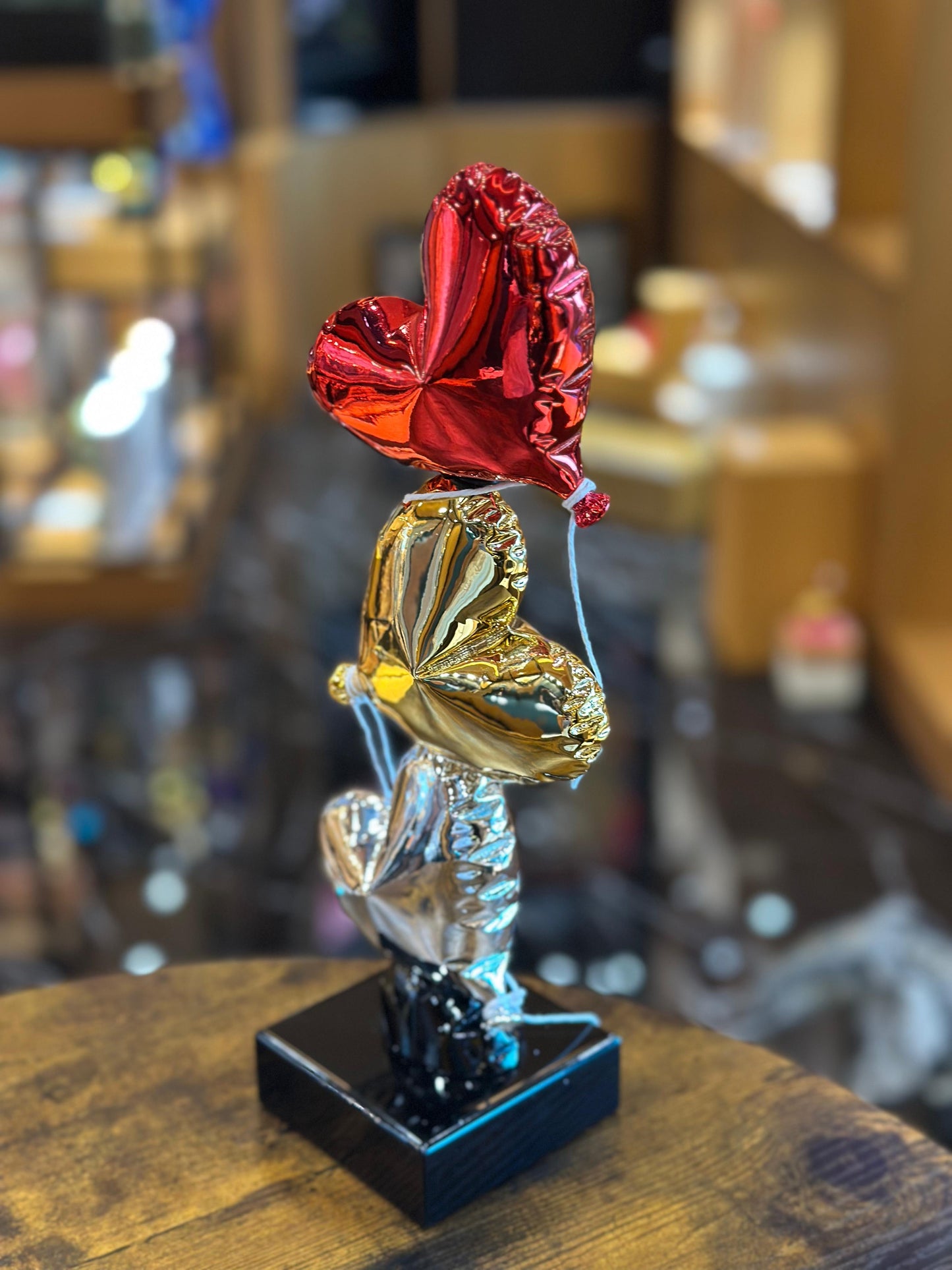 QUENZE - Balloon Hearts