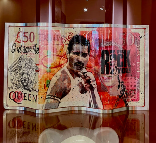 ALAIN M - Medium Dollar, Queen Tribute