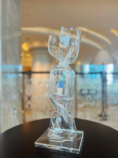 LAURENCE JENKELL - Big Burj Al Arab Candy - Color