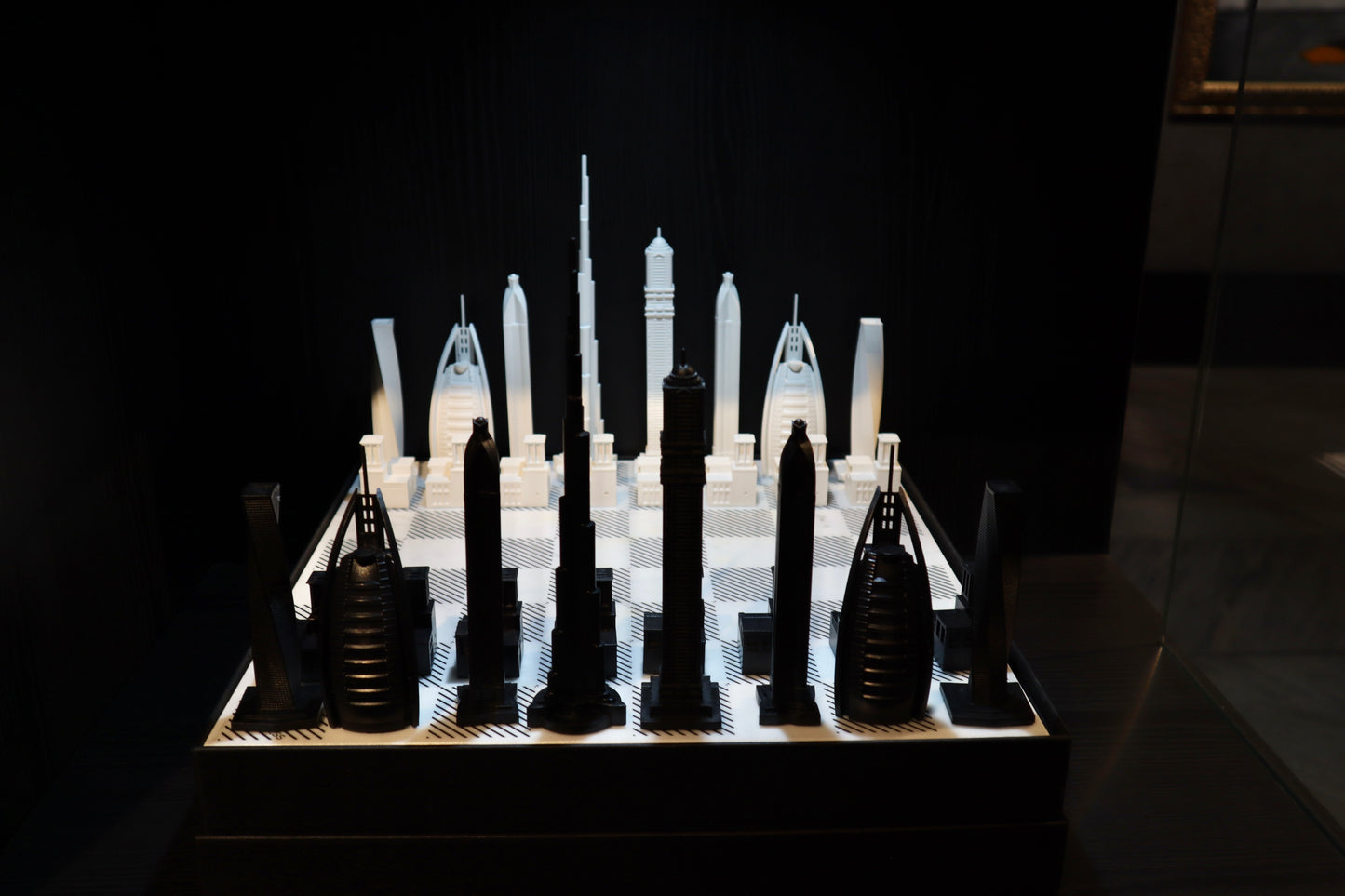 SKYLINE CITY CHESS - Acrylic Dubai Edition - Marble Board