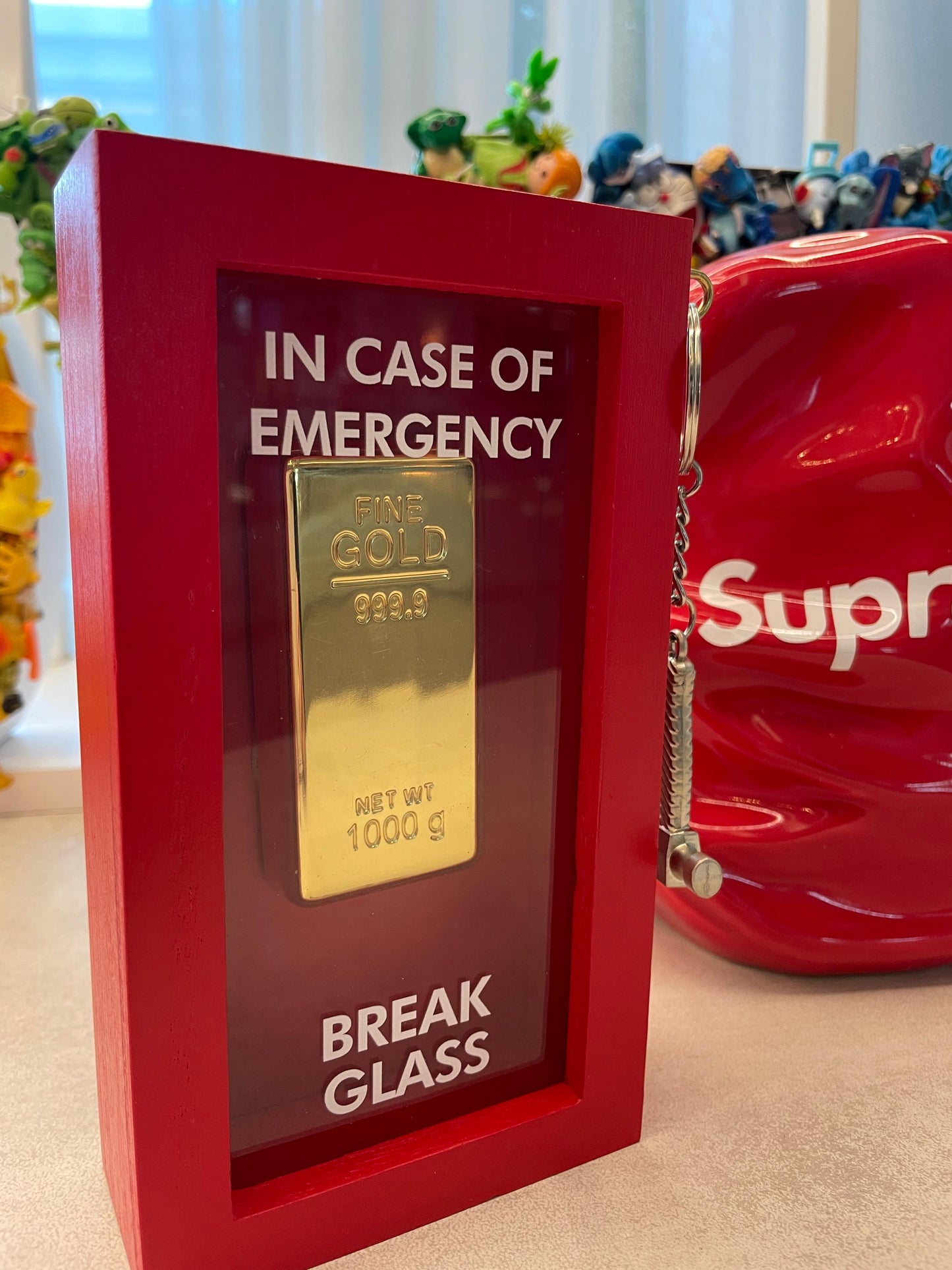 SASHIRY - In case of emergency, gold
