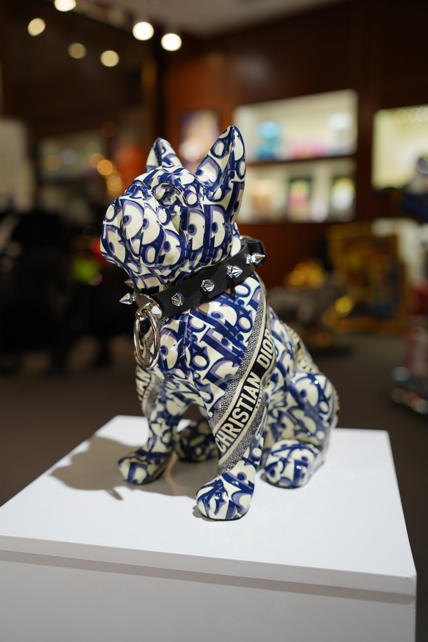 NAOR - 30cm CD Tribute Bulldog