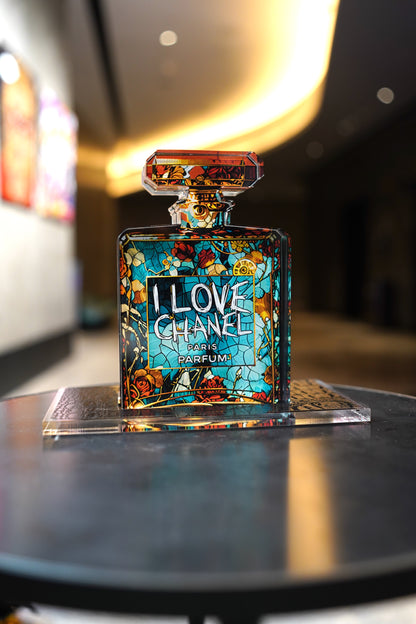 FRED M - Karl Lagerfeld Tribute Perfume Bottle