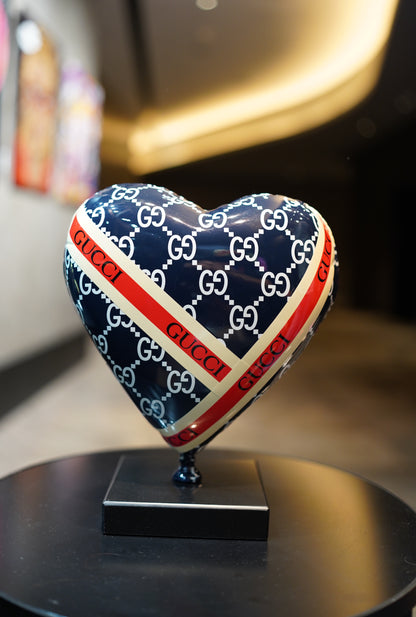 NAOR - 30cm Heart GUC Tribute, Blue with Red Strips