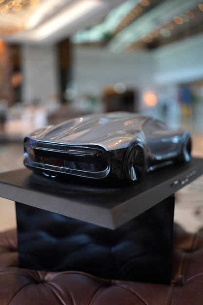 LAURENT M - Bugatti Chiron, Grey