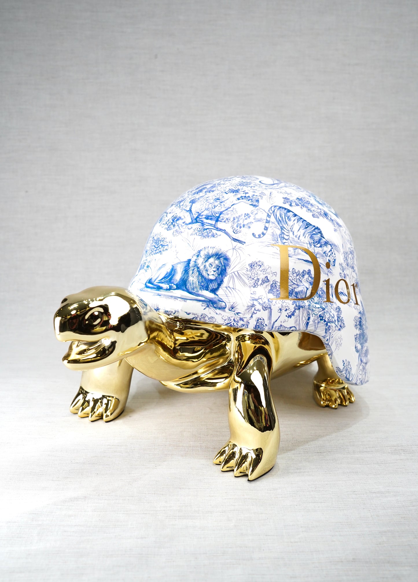 NAOR - 40cm Gold CD Tribute, Chromed Turtle