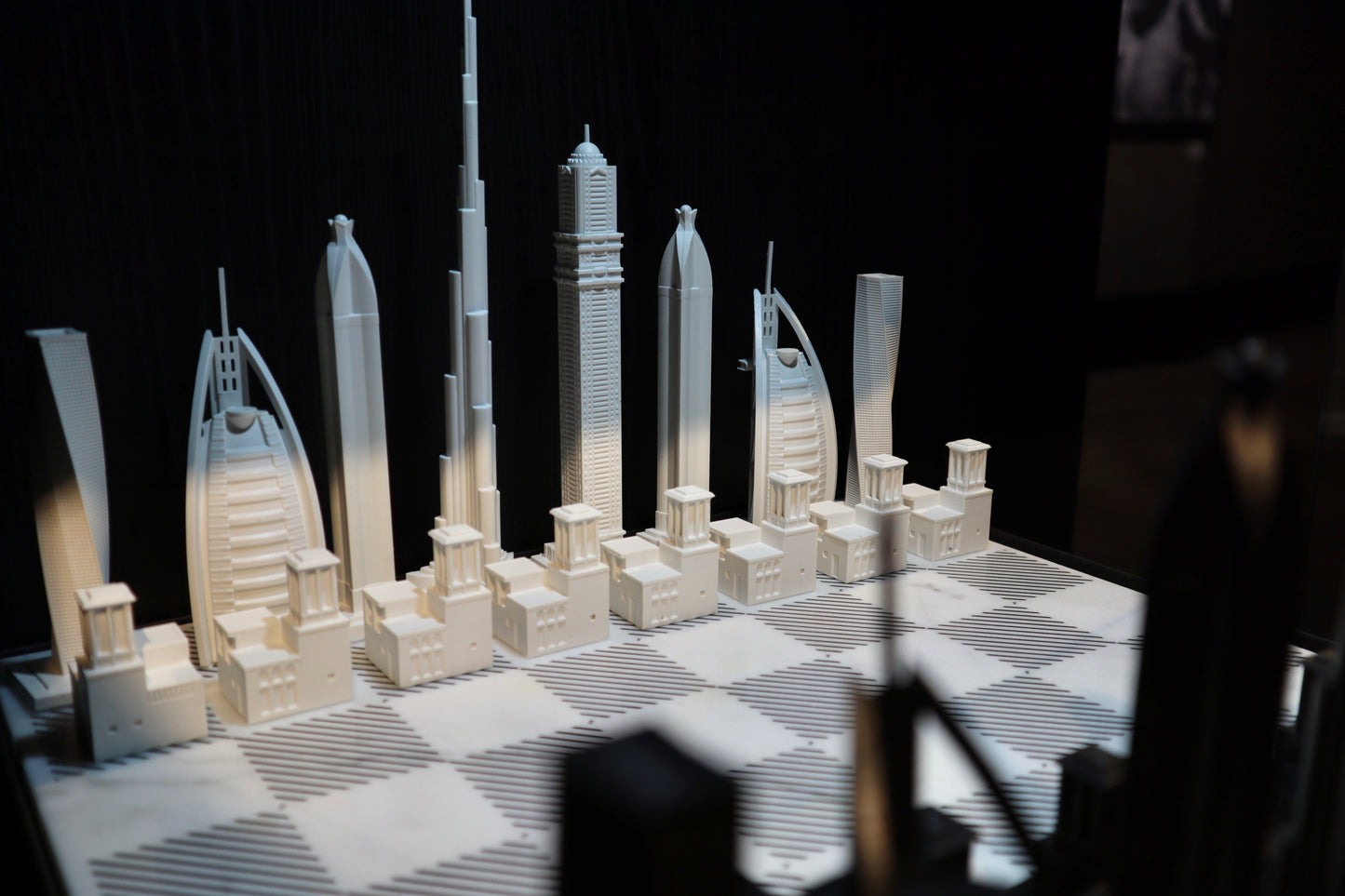 SKYLINE CITY CHESS - Acrylic Dubai Edition - Marble Board