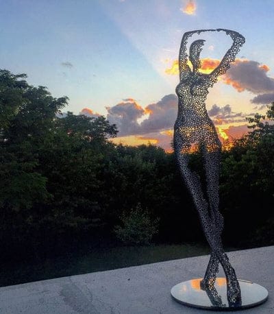 VYKI - Big Red Delicacy