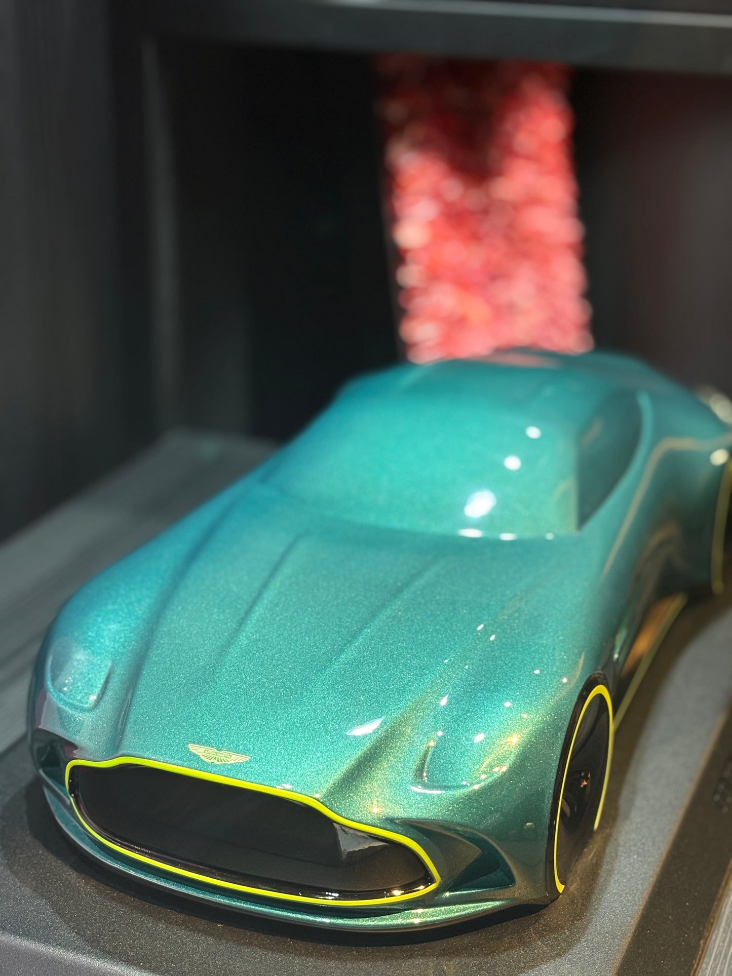 LAURENT M - Aston Vantage, Chromed Turquoise