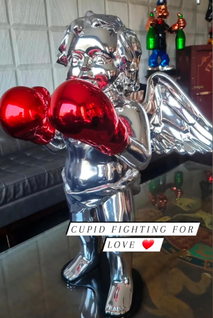 UNICORN INTERNATIONAL - Knockout Angel Fighting for Love