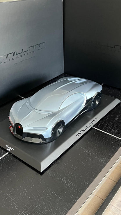 LAURENT M. - Buggati Chiron, Grey