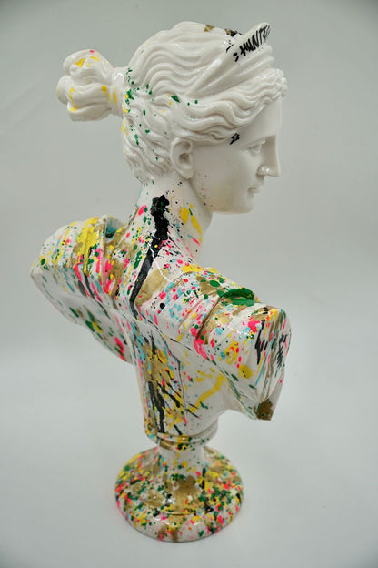 MICHAIL - Artemis - Pop Art Tribute