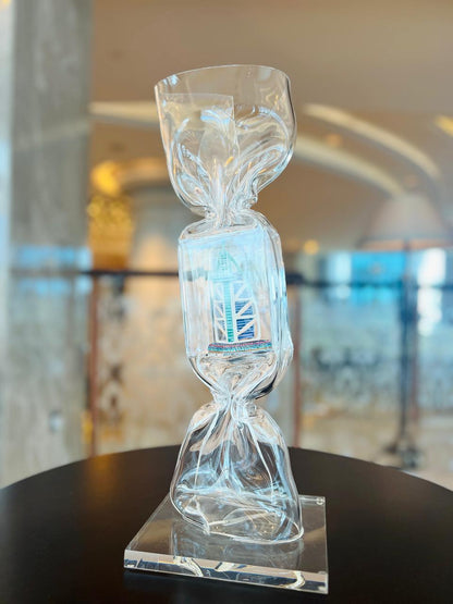 LAURENCE JENKELL - Big Burj Al Arab Candy - Color