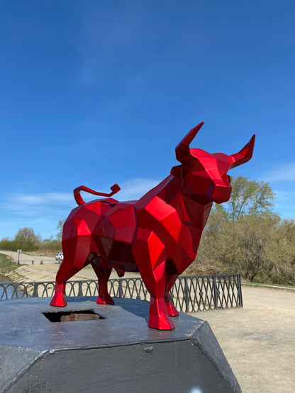 ANDREW K - Colored Standing Bull 50cm